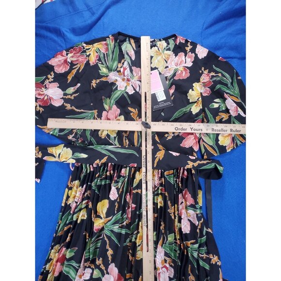 Pretty Little Thing floral pleated midi Dress Hotsell Size 8  NEW - Picture 6 of 16